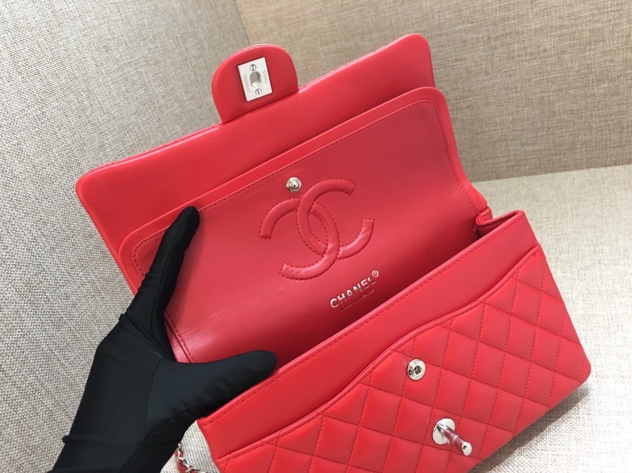 Medium Classic Flap Lambskin Bag AO1112 Red/Silver